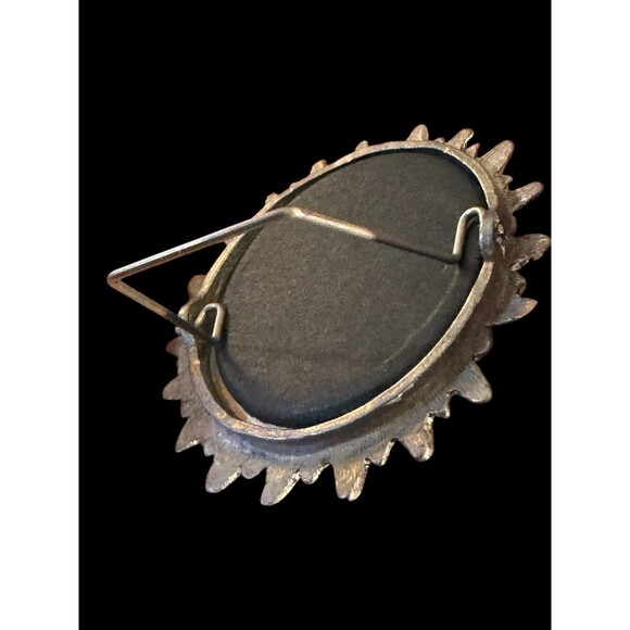 Small VTG Silver Tone Picture Photo Frame Round Ornate Filigree Fancy Mini 2” - Picture 4 of 6